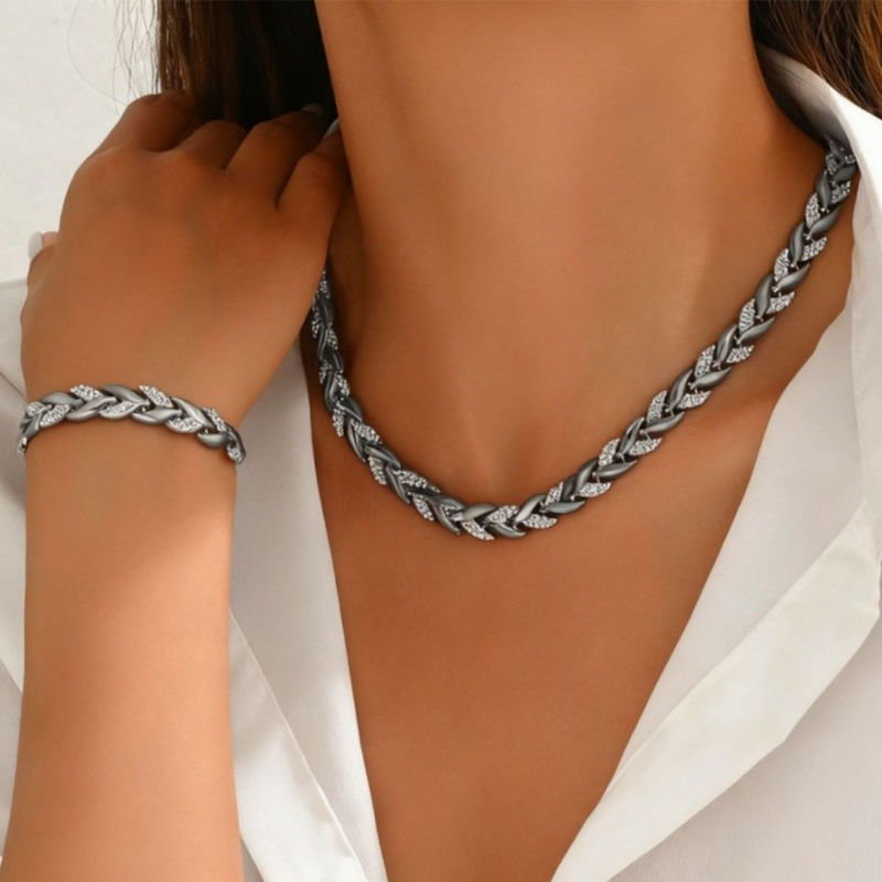 đ 50% RABATT NU! âš Justerbart Strass Blad LĂ€nk Halsband & Armband Set â Elegant Design, Gnistrande Kristaller & Perfekt Present đ
