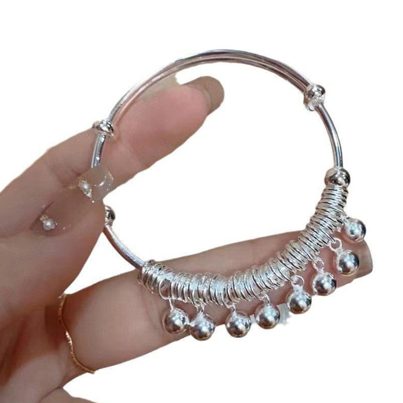 đ 50% RABATT NU! âš Klocka Charm Armband â Justerbart, Silverfinish & LĂ€ttvikt â Skonsamt Ljud, Elegant Look đ