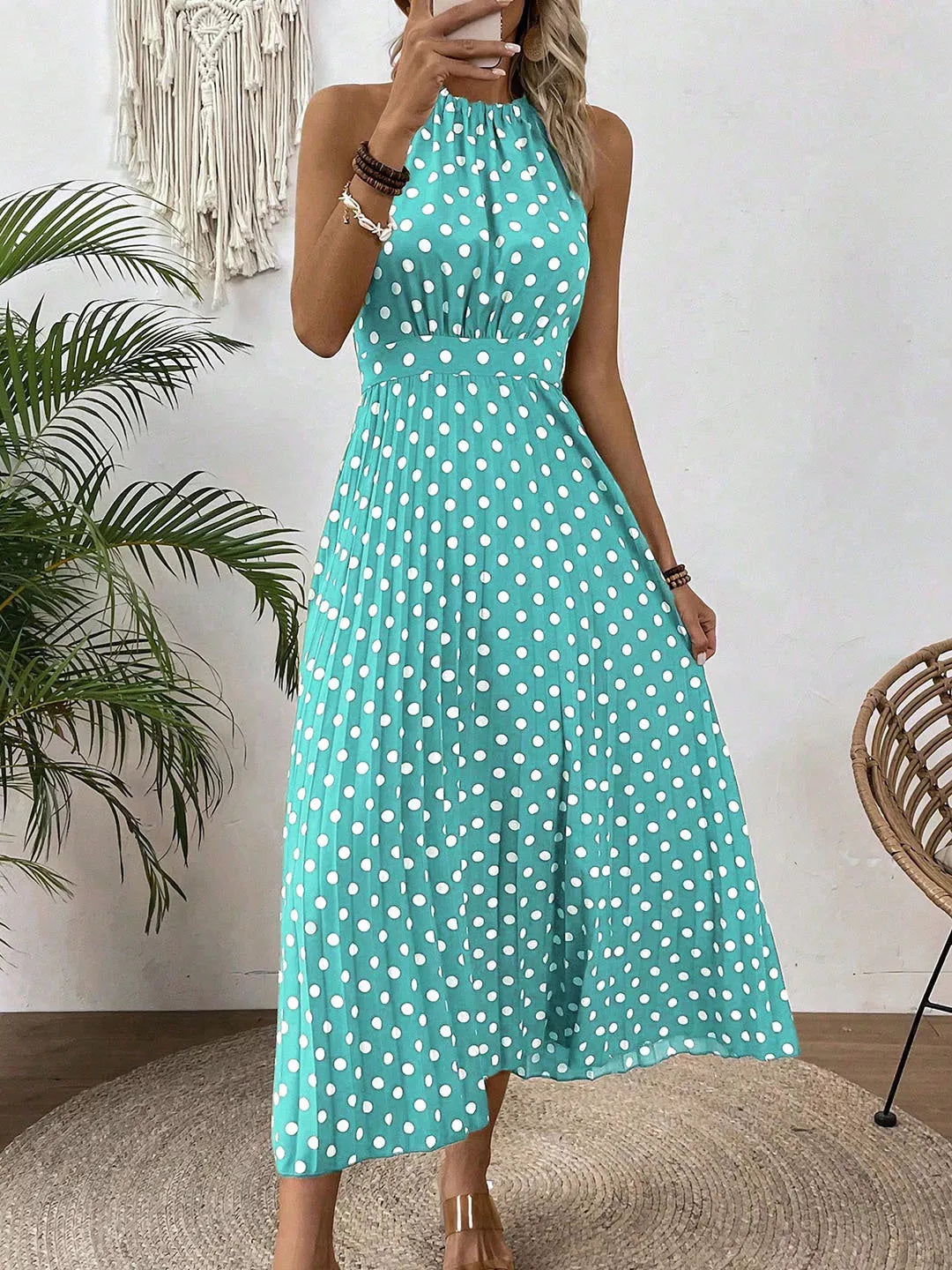 👗 60% RABATT! ⏳ Halterklänning med prickar för dam – Flödande & ledig passform – Perfekt för sommar, strand eller lata dagar – romantisk stil med retrokänsla 🌸