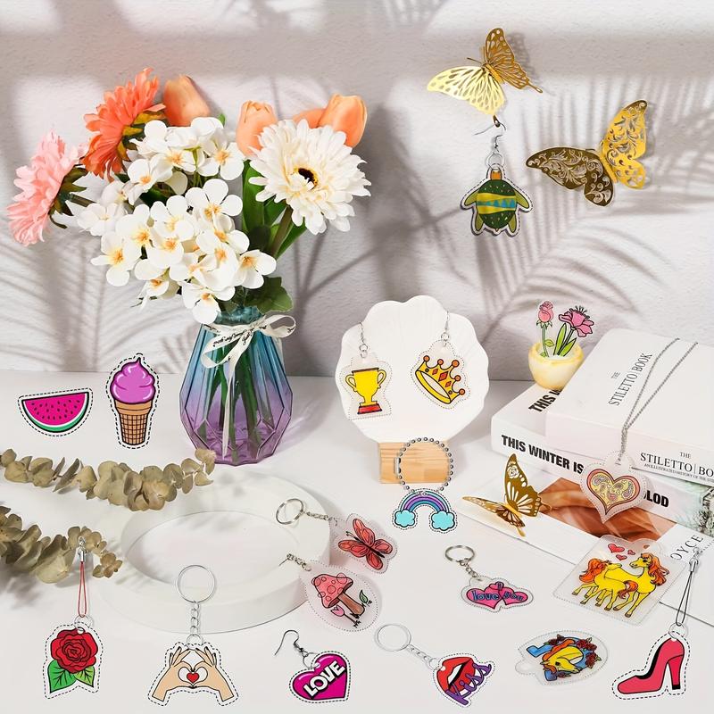 🔥Tidsbegränsad 50 % rabatt！✨DIY Shrinky Dinks nyckelringsset – kreativ barnaktivitet och perfekt som partygåva