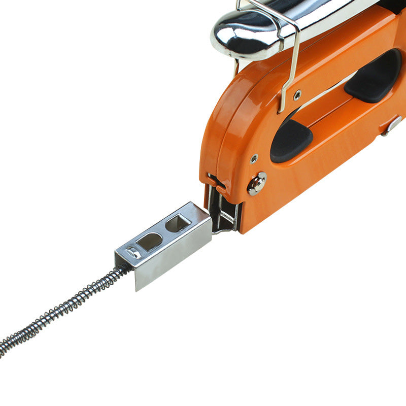 🔨 50% RABATT NU! 🛠️ 3-i-1 Träarbete Häftpistol – Manuell Metallverktyg för Klädsel & DIY – Justerbart Tryck & Stötdämpning 🪑
