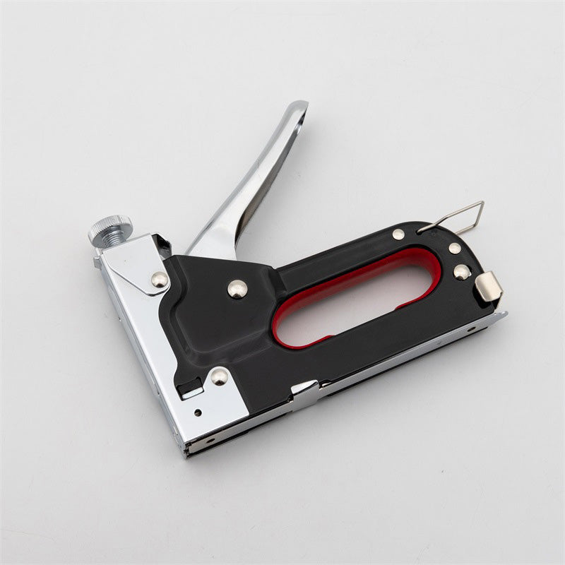 🔨 50% RABATT NU! 🛠️ 3-i-1 Träarbete Häftpistol – Manuell Metallverktyg för Klädsel & DIY – Justerbart Tryck & Stötdämpning 🪑