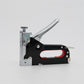 🔨 50% RABATT NU! 🛠️ 3-i-1 Träarbete Häftpistol – Manuell Metallverktyg för Klädsel & DIY – Justerbart Tryck & Stötdämpning 🪑
