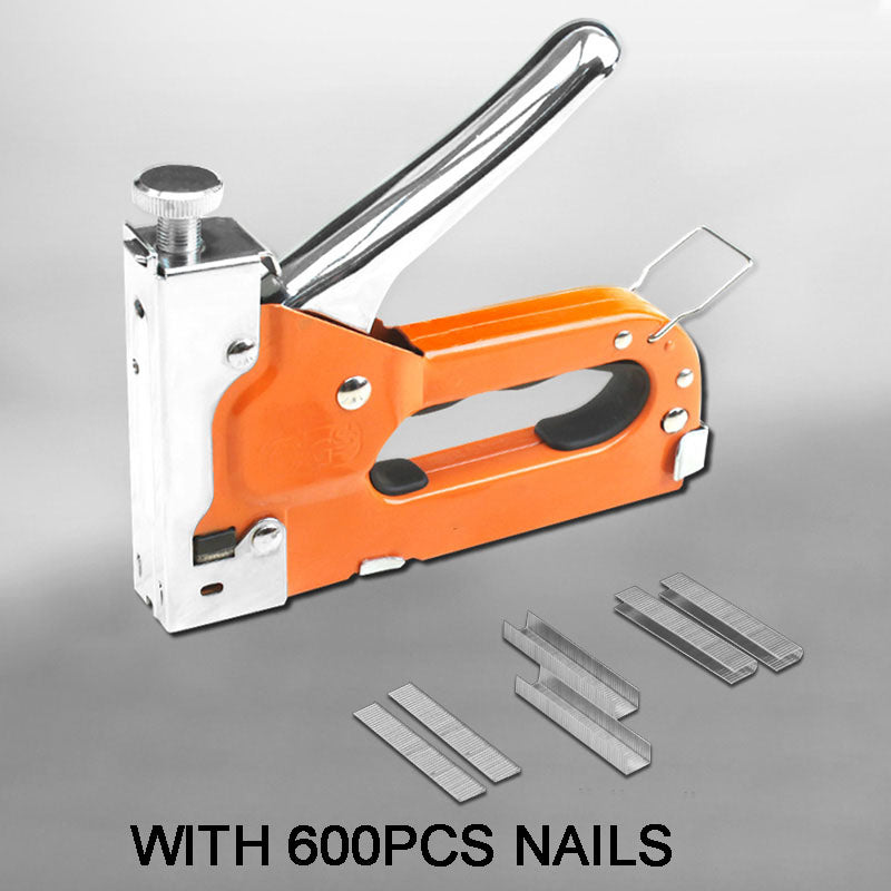 🔨 50% RABATT NU! 🛠️ 3-i-1 Träarbete Häftpistol – Manuell Metallverktyg för Klädsel & DIY – Justerbart Tryck & Stötdämpning 🪑
