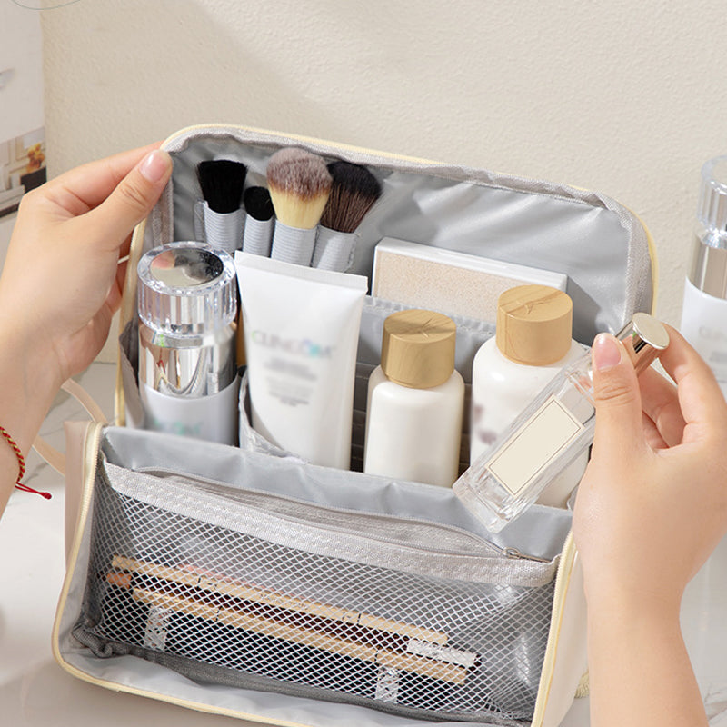 💄2026 Nyheter – 50 % rabatt✨ Sminkväska med fack – Praktisk och snygg, rymmer alla dina nödvändigheter👜🌟