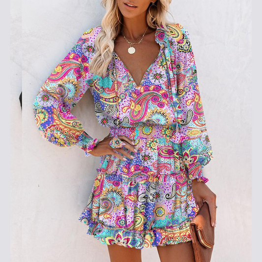 👗 60% RABATT! 💃 Damklänning med V-ringning – LÅNGÄRMAD, VOLANGAD FÅLL och smalt stretchtyg för en elegant look ✨