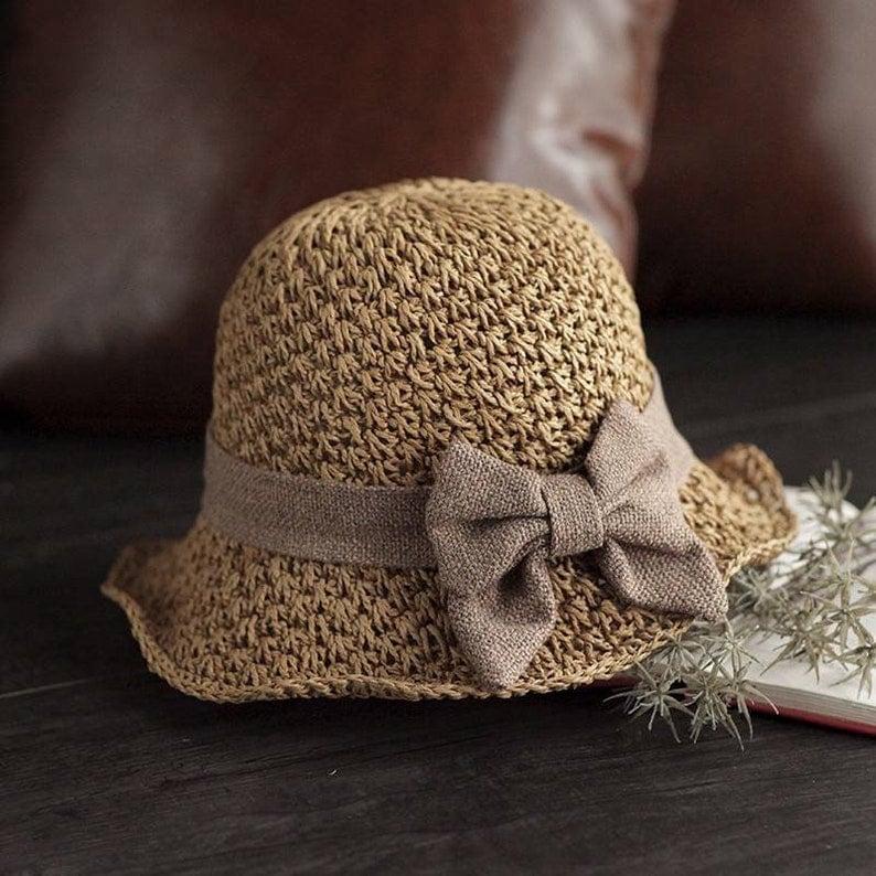 🎀 50% RABATT 👒 | Stråhatt med Retrobåge – Hopfällbar & Andningsbar för Sommaren