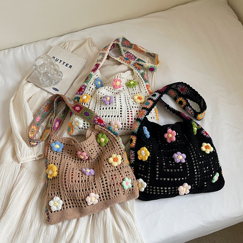 📢📢 50% RABATT!! ⏰ Dam virkad etnisk axelväska – blomsterdetaljer, rymlig & mångsidiga bäralternativ 👜🌸