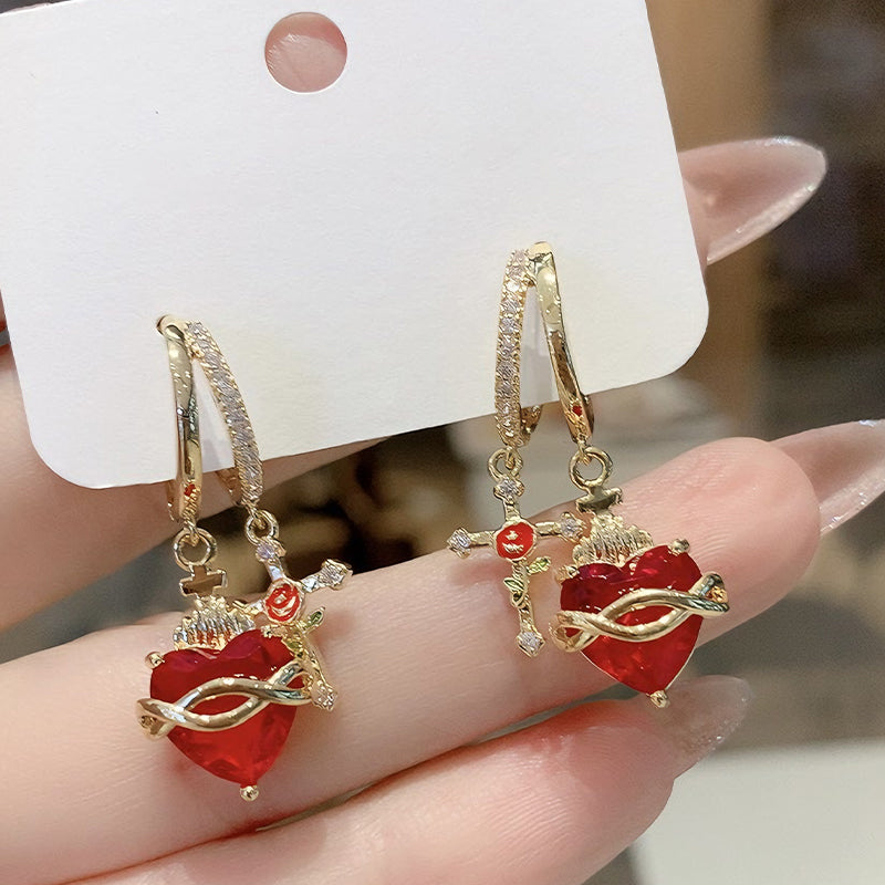 💍 50% RABATT! ✨ Röda hjärta & korsörhängen – Vintageinspirerade, delikata & symboliska – Lätta att bära, perfekta för dagligt bruk eller som en meningsfull present ✝️