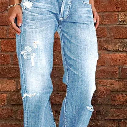 👖 50% RABATT NU! 🔥 Slim fit-jeans med utsvängda ben i sliten stil – Stretchig denim & vintage-look – Slitna detaljer & smickrande passform – perfekta för streetstyle eller lediga dagar ✨