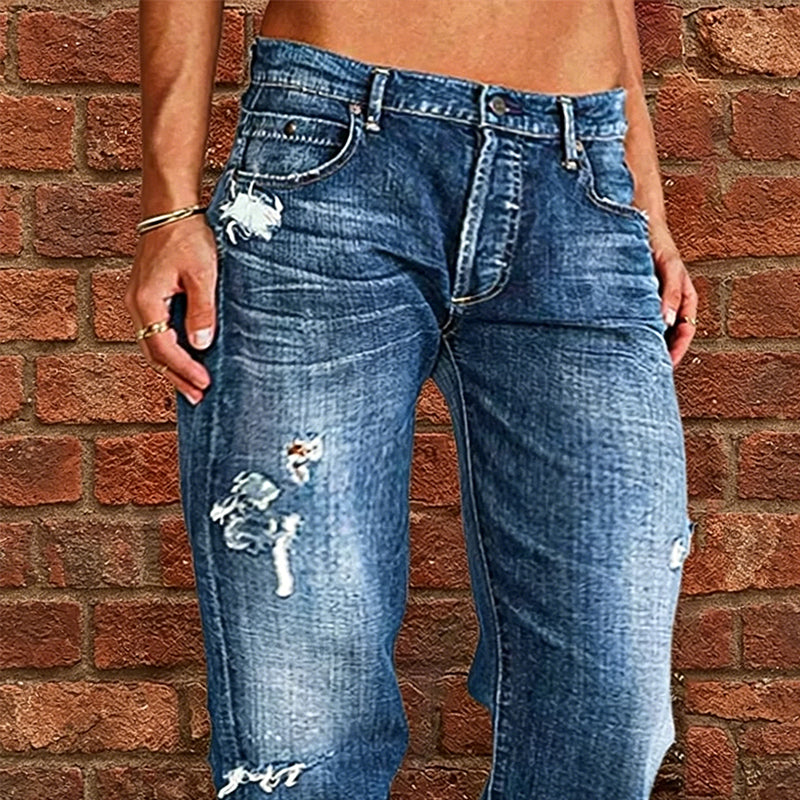 👖 50% RABATT NU! 🔥 Slim fit-jeans med utsvängda ben i sliten stil – Stretchig denim & vintage-look – Slitna detaljer & smickrande passform – perfekta för streetstyle eller lediga dagar ✨